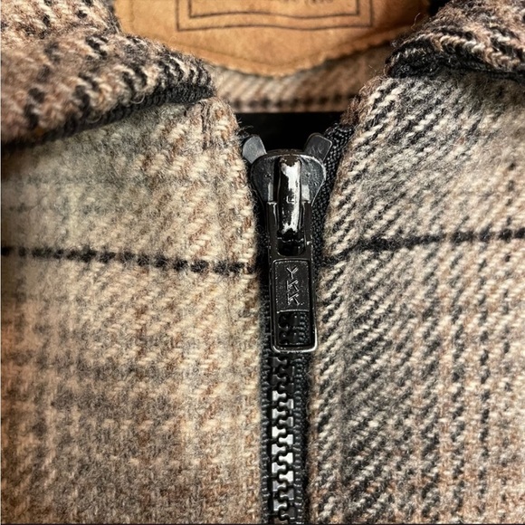 Vintage Woolrich Plaid Wool Blend Sherpa Fleece Lined Wool Filling Barn Jacket L - Picture 16 of 16